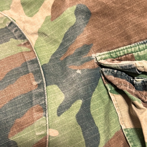 Real Army Camouflage Fatigues - Picture 13 of 14